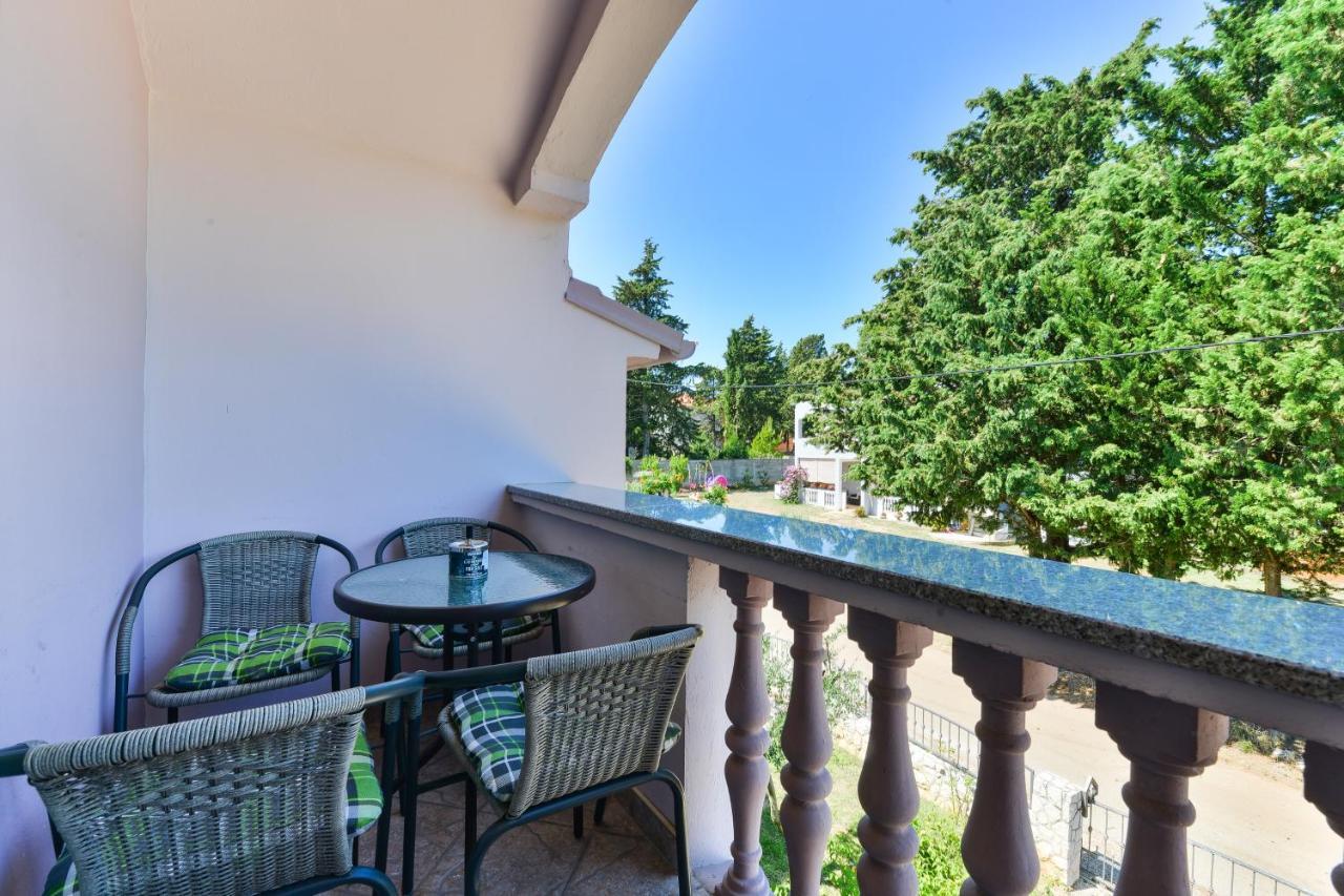 Family Friendly Apartments With A Swimming Pool Zadar - 18098 Экстерьер фото
